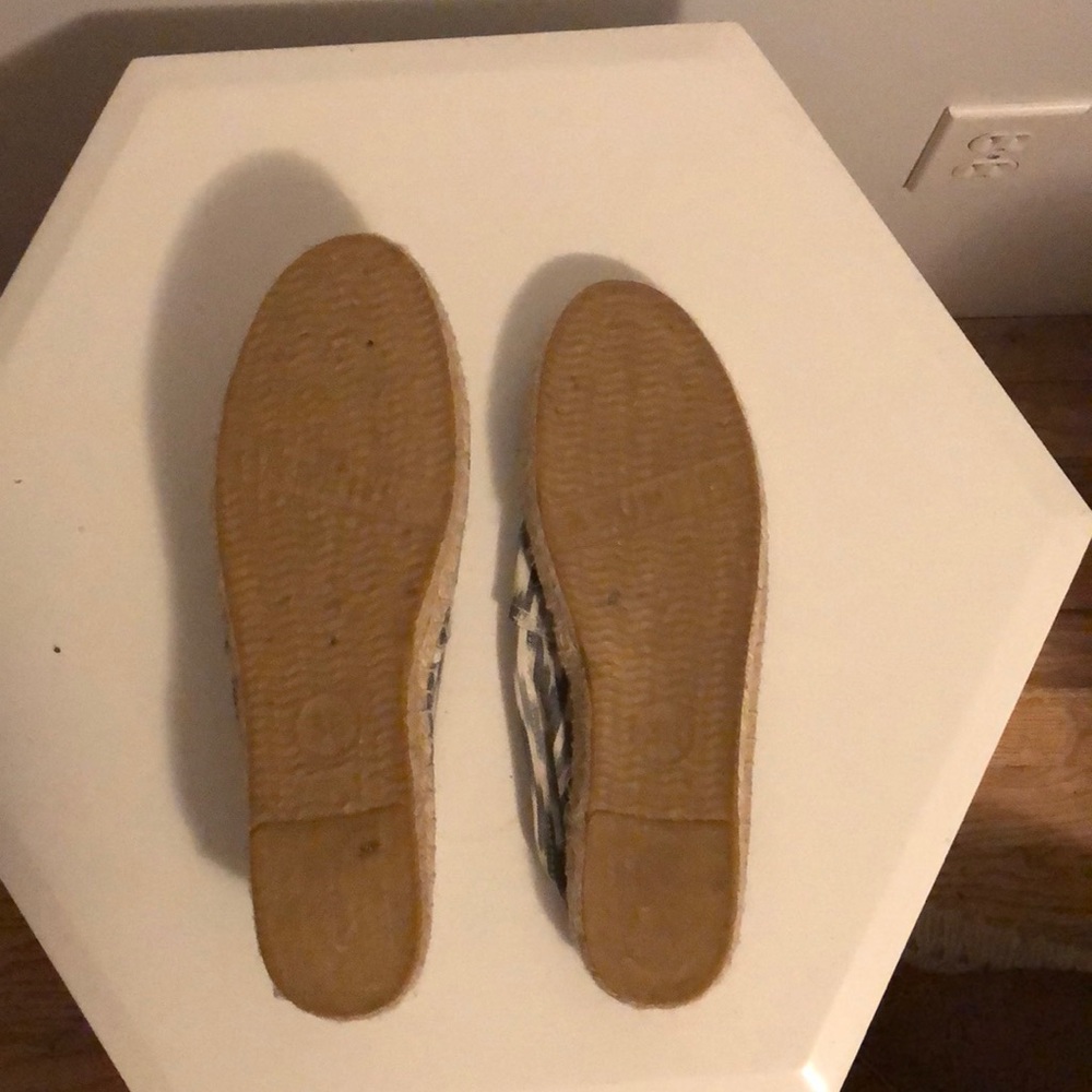 Soludos - Picture 2 of 3